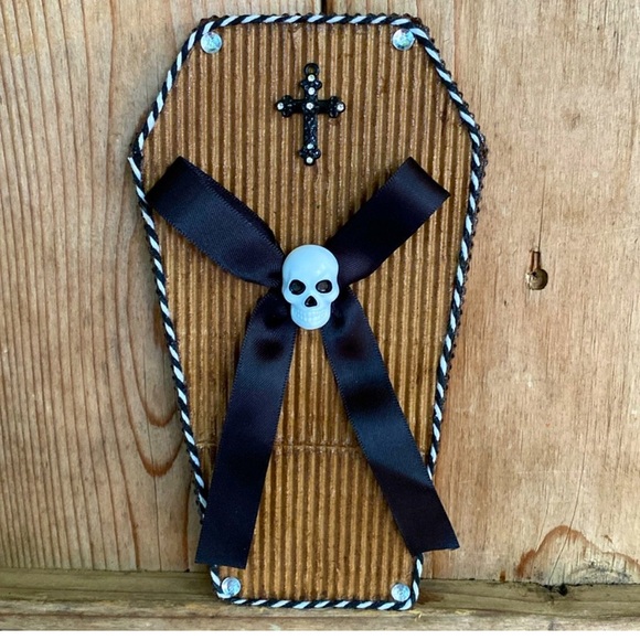 FRESH BAKED CARDBOARD ART - Picture 5 of 9